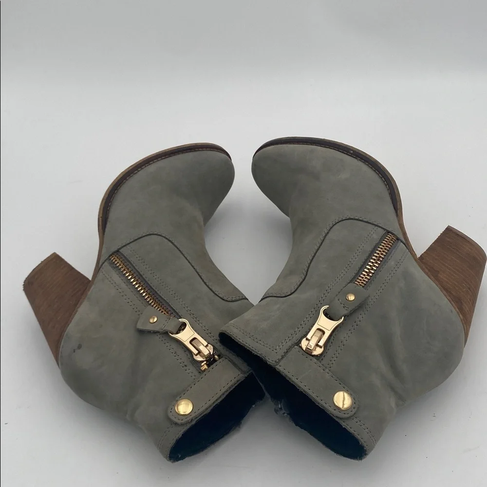 Aldo Gray Ankle Boots with Wooden Heel women 9 leather suede casual festival Y2K